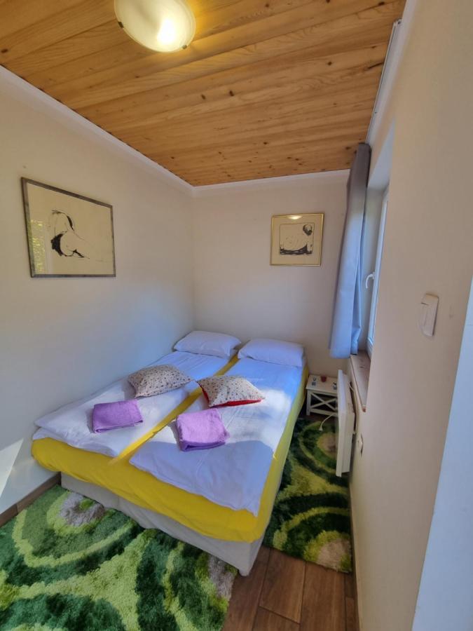 Dobra Hisa Zdravja Cicarija Hotel Golac Bagian luar foto