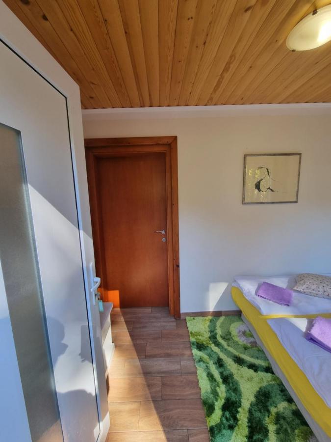 Dobra Hisa Zdravja Cicarija Hotel Golac Bagian luar foto