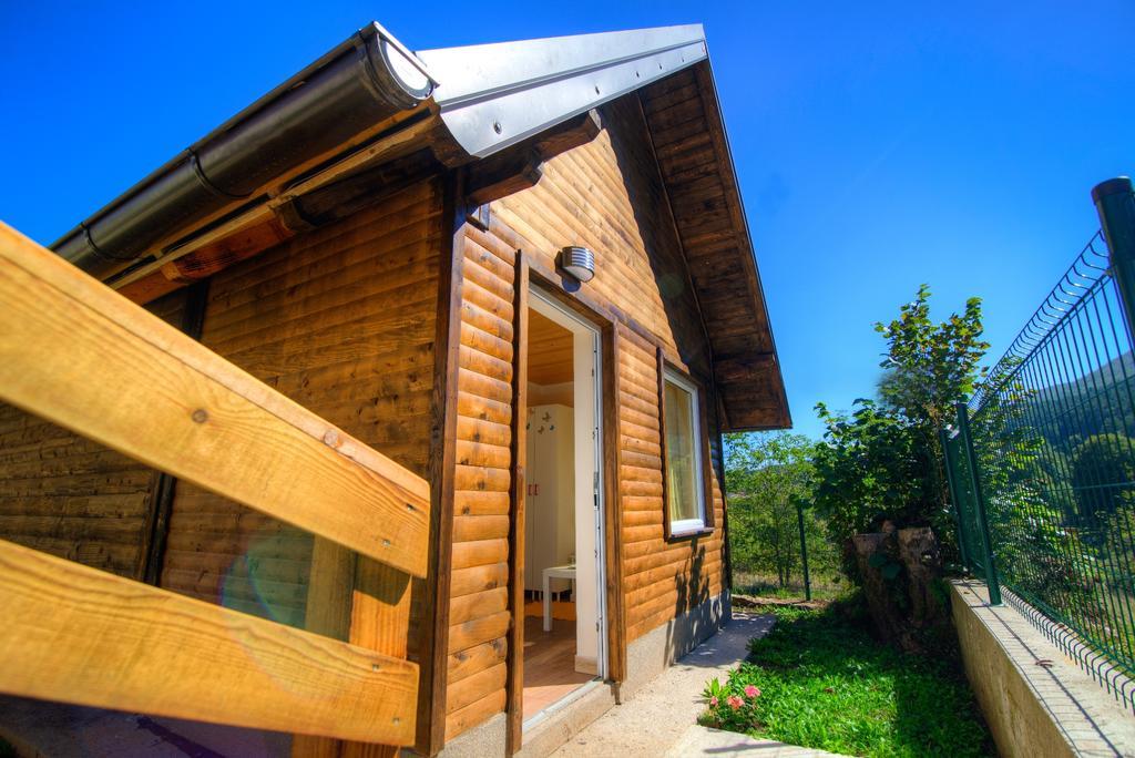 Dobra Hisa Zdravja Cicarija Hotel Golac Bagian luar foto